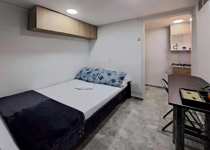 Aparta Estudio Villa Real 1